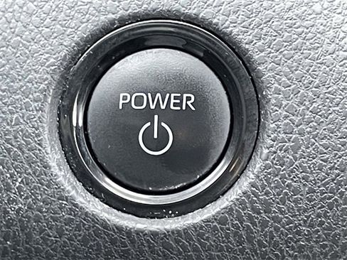 Used 2025 Toyota Camry LE image 26