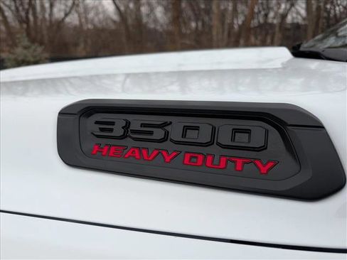 Used 2024 RAM 3500 Big Horn w/ Night Edition image 10