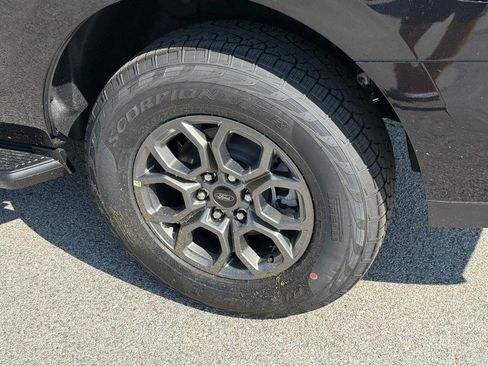 New 2027 Ford Expedition Active AWD/4WD image 4