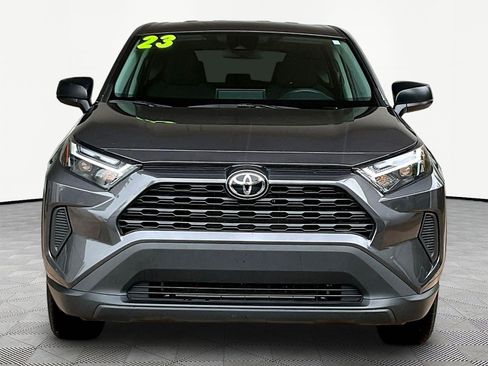 Used 2023 Toyota RAV4 LE AWD/4WD image 2
