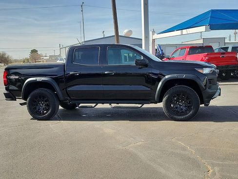 Used 2023 Chevrolet Colorado Trail Boss w/ Technology Package image 5