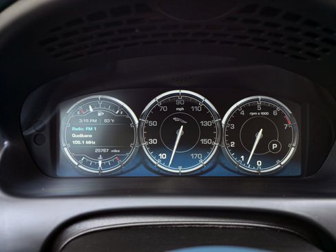 Used 2011 Jaguar XJ L RWD image 17