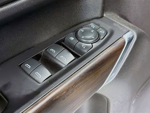 Used 2021 GMC Sierra 1500 SLT w/ SLT Premium Package image 22