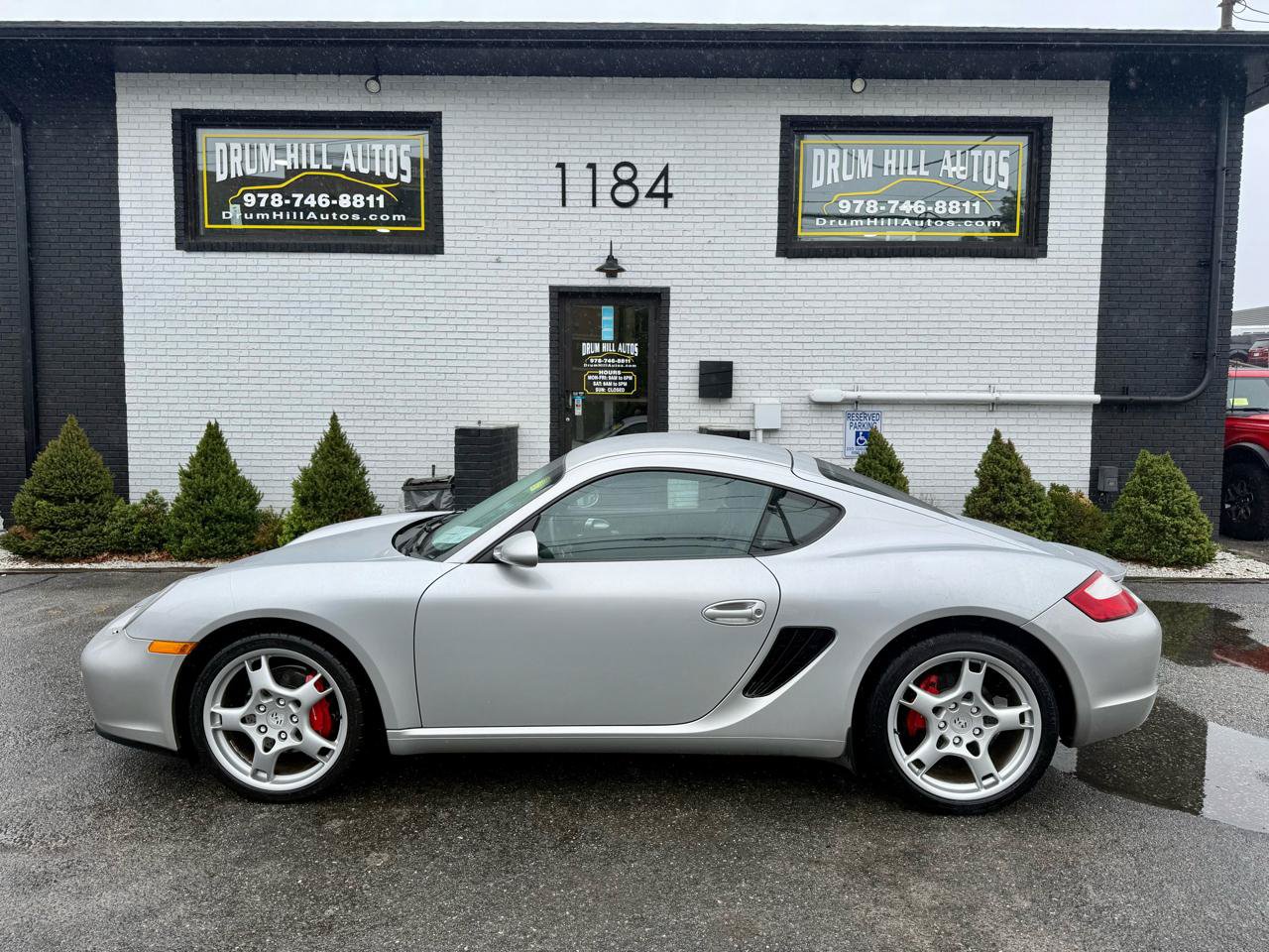 Used 2006 Porsche Cayman S RWD image 2