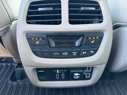 Used 2019 Honda Pilot Elite image 17