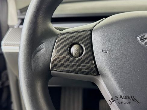 Used 2018 Tesla Model 3 Long Range image 13