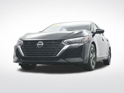Used 2024 Nissan Sentra SV FWD image 32
