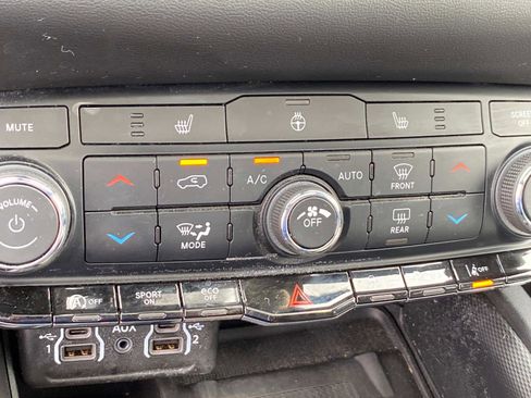 Certified 2022 Dodge Durango GT image 14