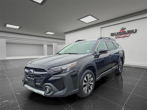 Certified 2025 Subaru Outback Limited image 4