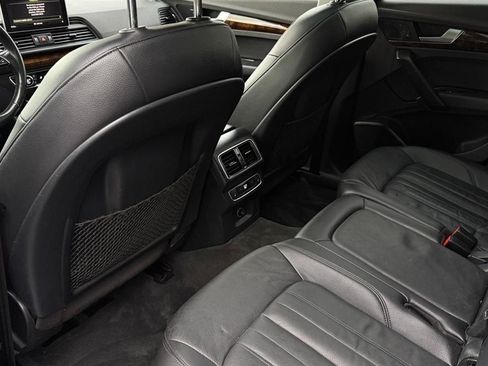 Used 2018 Audi Q5 2.0T Premium Plus AWD/4WD image 33