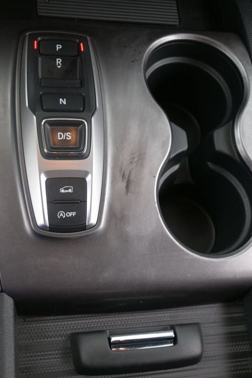 Used 2023 Honda Passport EX-L image 16