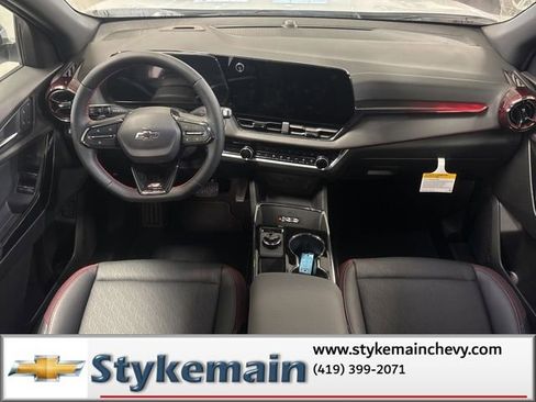 New 2026 Chevrolet Equinox RS w/ Convenience Package III AWD/4WD image 14