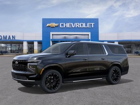 New 2026 Chevrolet Suburban Premier AWD/4WD image 2