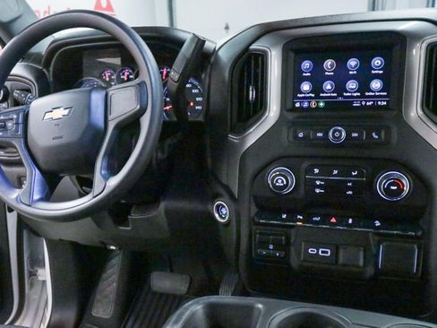 Used 2024 Chevrolet Silverado 2500 Custom w/ Custom Value Package image 25