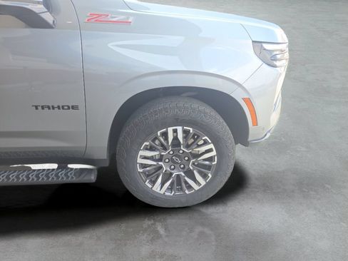 Used 2025 Chevrolet Tahoe Z71 AWD/4WD image 44