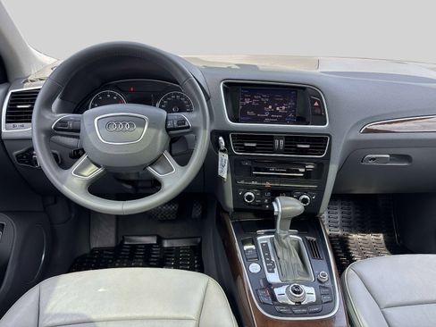 Used 2016 Audi Q5 2.0T Premium Plus w/ Technology Package AWD/4WD image 9