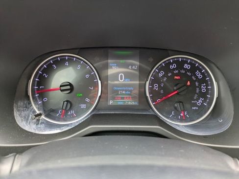 Used 2019 Toyota RAV4 XLE FWD image 31
