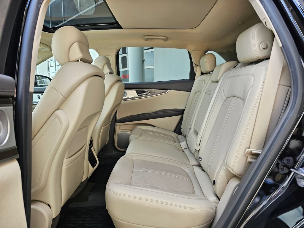 Used 2019 Lincoln Nautilus Reserve w/ Ultimate Package AWD/4WD image 16