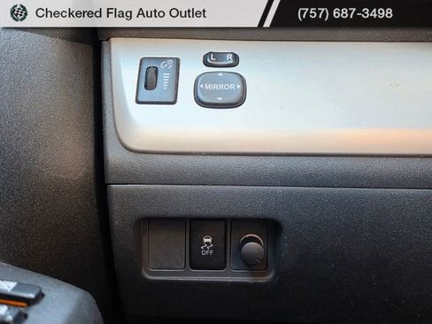 Used 2009 Scion xB Base image 9