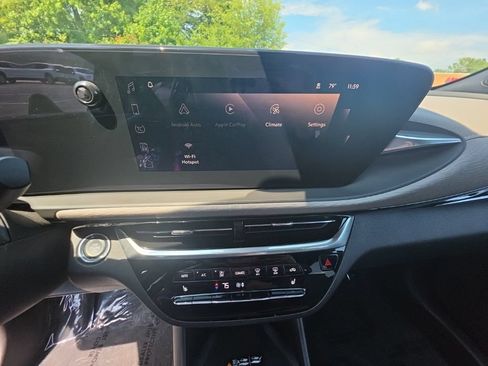 Certified 2024 Buick Envista Avenir FWD image 24