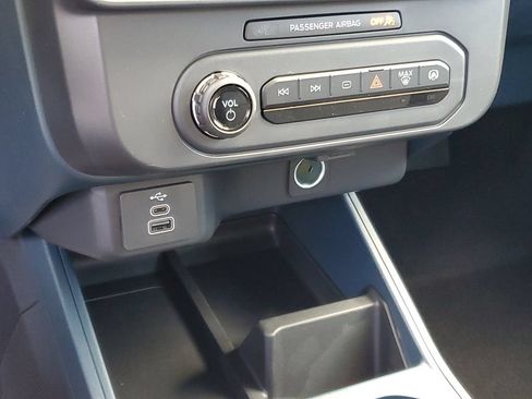 New 2026 Ford Maverick XL FWD image 18
