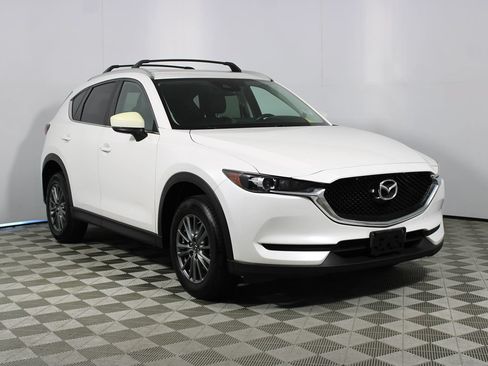 Used 2017 MAZDA CX-5 Touring w/ Preferred Equipment Package FWD image 23