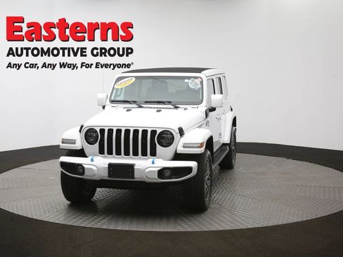 Used 2022 Jeep Wrangler Unlimited Sahara image 55