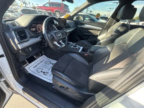 Used 2019 Audi SQ5 Premium Plus w/ Premium Plus Package image 13