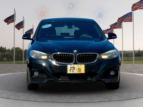 Used 2015 BMW 328i Gran Turismo xDrive image 2
