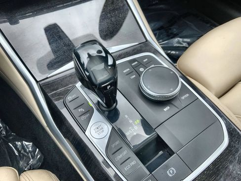 Used 2019 BMW 330i xDrive Sedan w/ Convenience Package AWD/4WD image 22