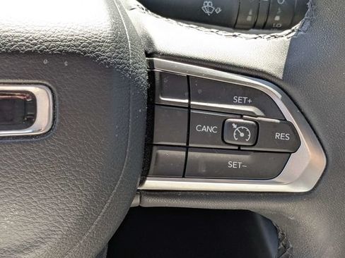 Certified 2024 Jeep Compass Latitude AWD/4WD image 27