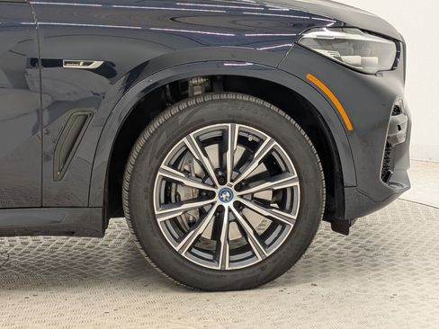 Used 2022 BMW X5 xDrive45e w/ M Sport Package image 12