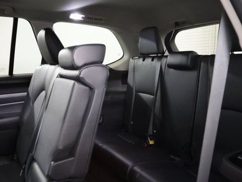 Certified 2025 Toyota Grand Highlander AWD Hybrid image 33