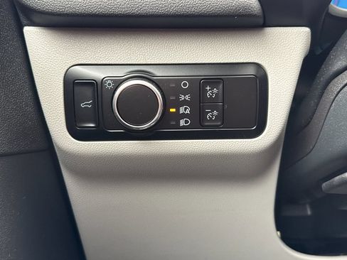 Used 2024 Ford Escape Active w/ Tech Pack #2 FWD image 29