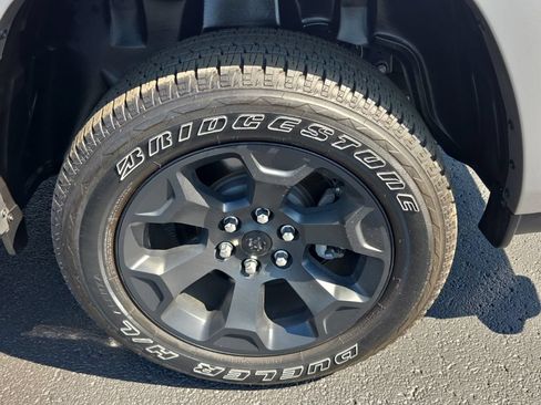 Used 2025 RAM 1500 Big Horn AWD/4WD image 10