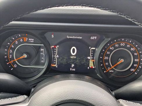 New 2026 Jeep Gladiator Mojave AWD/4WD image 11
