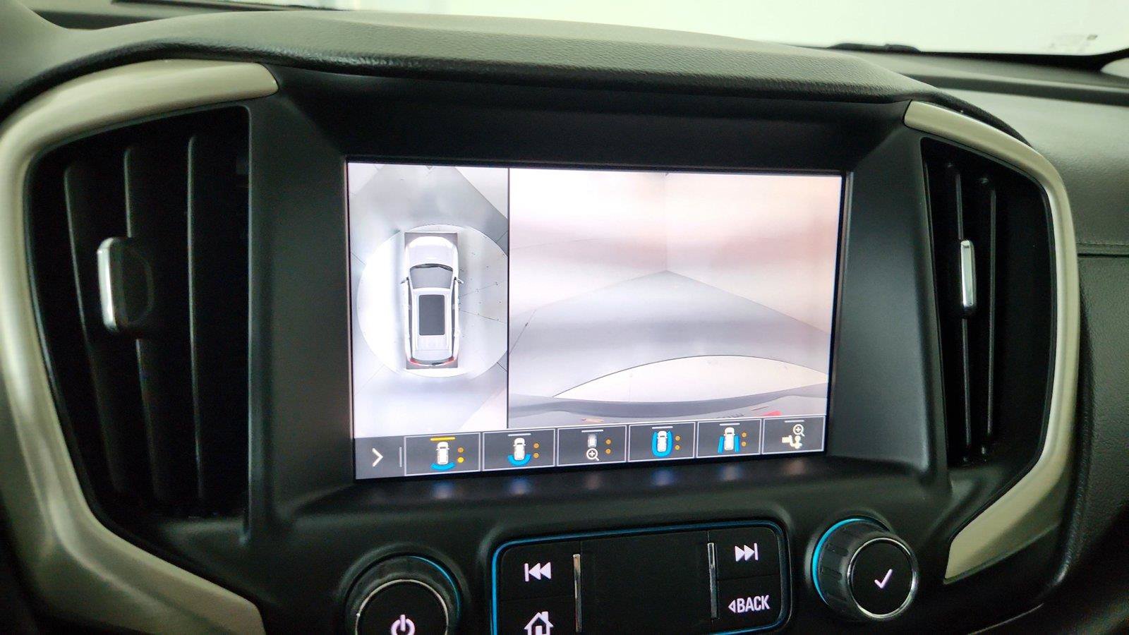 Used 2020 GMC Terrain Denali w/ Denali Premium Package AWD/4WD image 37