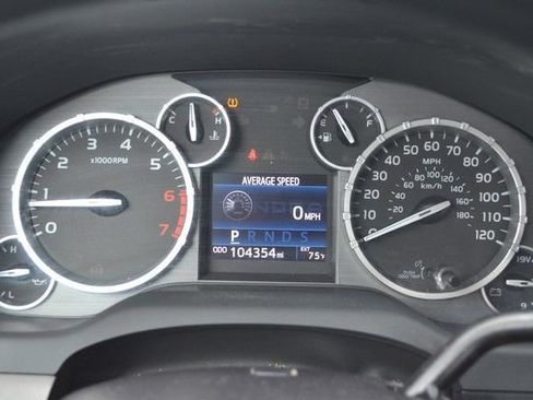 Used 2017 Toyota Tundra SR5 AWD/4WD image 22