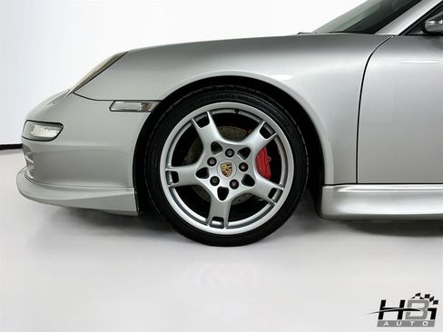 Used 2006 Porsche 911 Carrera 4S AWD/4WD image 18