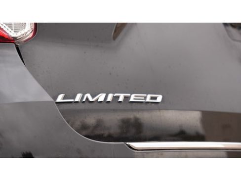 Used 2020 Ford Explorer Limited w/ Class III Trailer Tow Package image 11