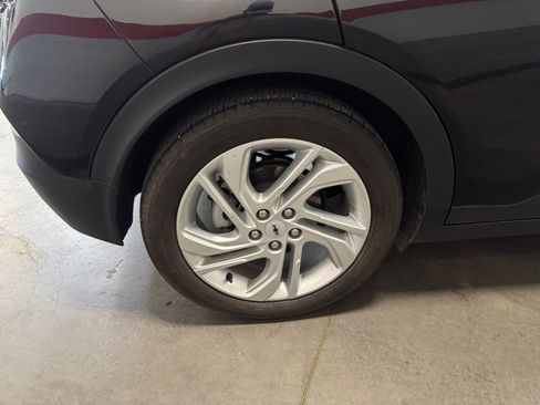 Used 2023 Chevrolet Bolt LT w/ Driver Confidence Package image 26