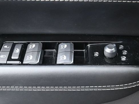 Used 2023 Jeep Grand Wagoneer Series II AWD/4WD image 22