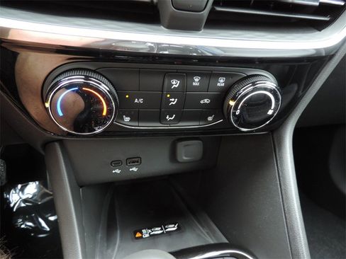 New 2026 Buick Encore GX Sport Touring w/ Advanced Technology Package image 21