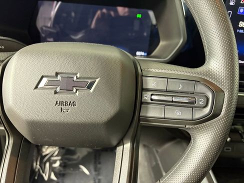 Used 2024 Chevrolet Colorado Trail Boss image 22