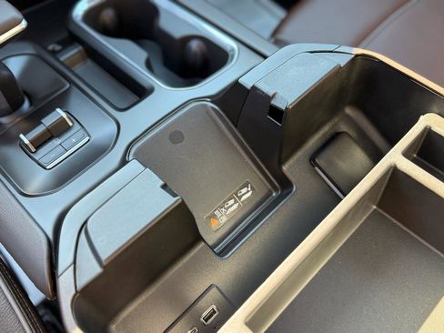 Used 2024 GMC Sierra 1500 Denali w/ Denali Reserve Package image 29