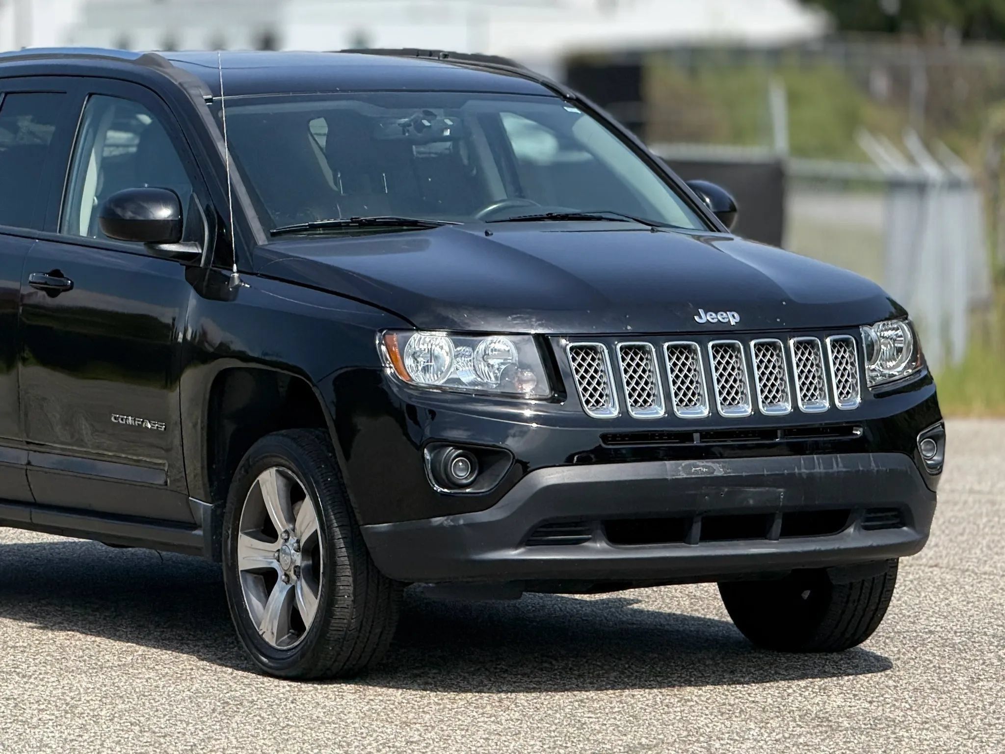 Used 2016 Jeep Compass High Altitude FWD image 15