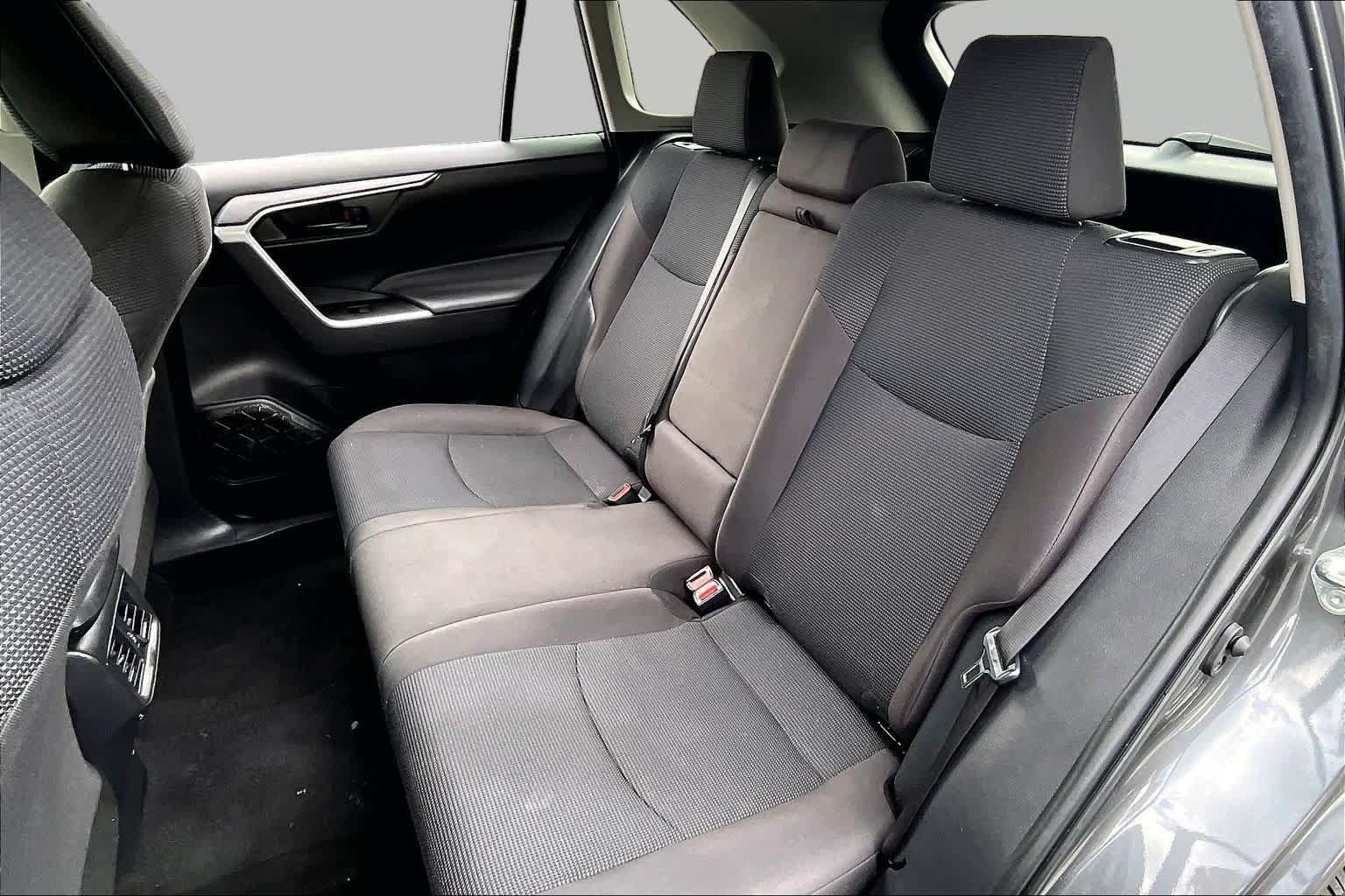 Used 2023 Toyota RAV4 LE FWD image 19