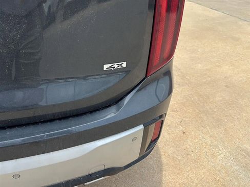 Used 2024 Kia Telluride S AWD/4WD image 7
