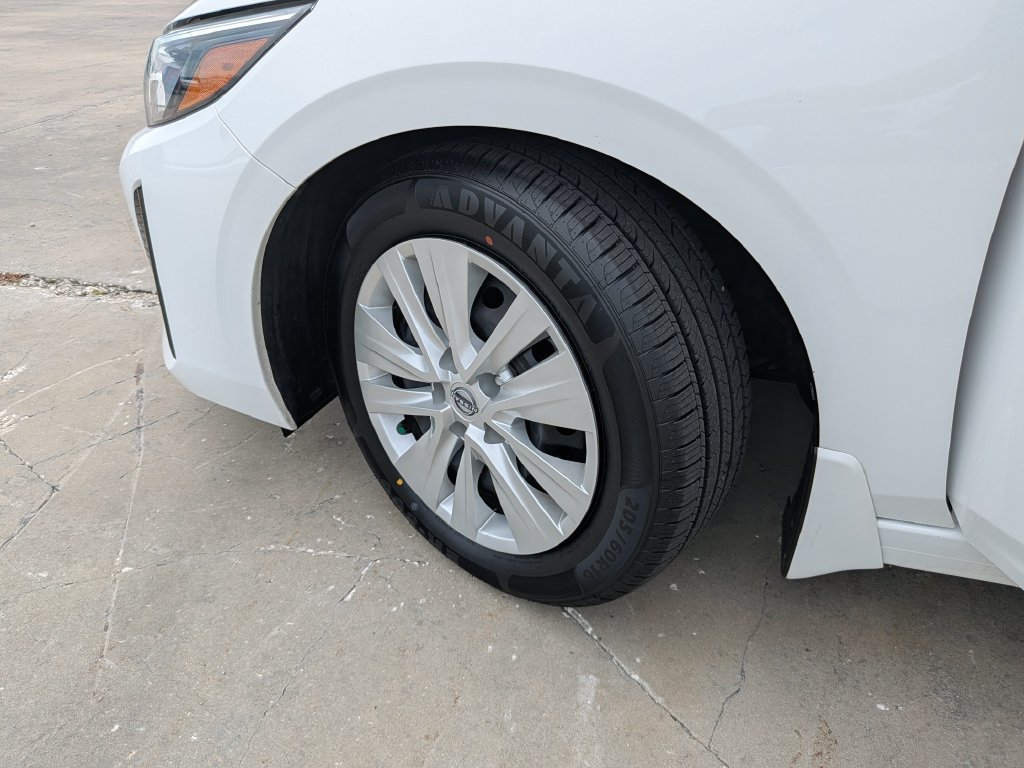 Used 2024 Nissan Sentra S FWD image 36