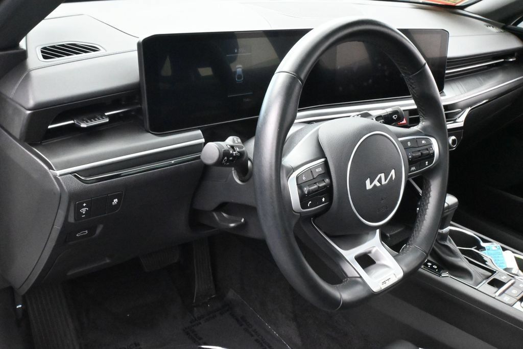 Used 2026 Kia K5 GT-Line w/ GT-Line Premium Package FWD image 16